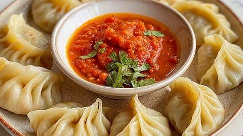 Momos