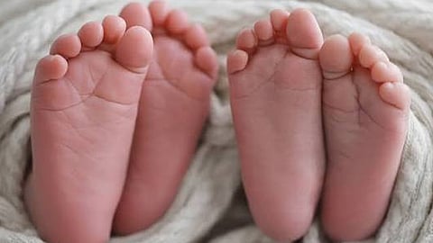 mother killed 4 month old ivf twin baby in karnataka