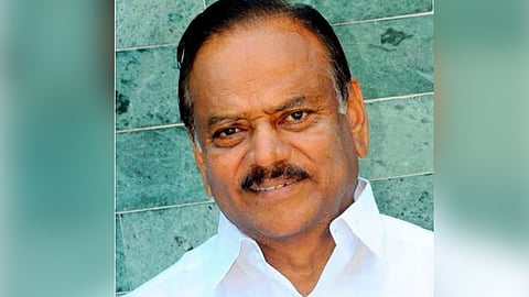 senior congress leader k achuthan has passed away