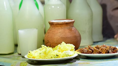 Underage girl collapses after consuming toddy; case registered against toddy shop employee