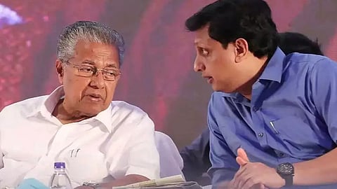 hc orders registr case against pinarayi vijayan and mohammed riyas in masappadi case