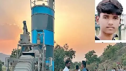 16-year-old labourer dies after falling into concrete mixer in Beed