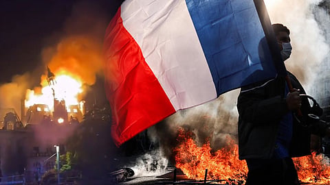 france protest riot