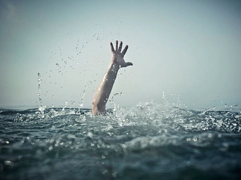 Two Indian students die while swimming in lake in US