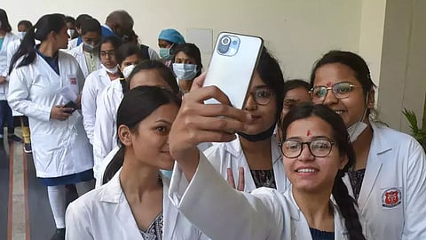 Do not indiscriminately post patient-related info on social media: NMC to medical students