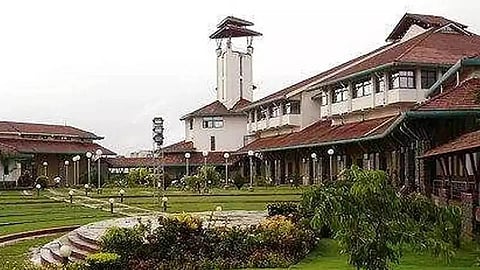 IIM Kozhikode sets up think tank to help poor workers shift from informal to formal economy