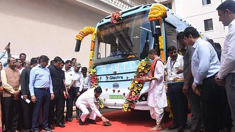Mumbai: CM Shinde launches electric bus service