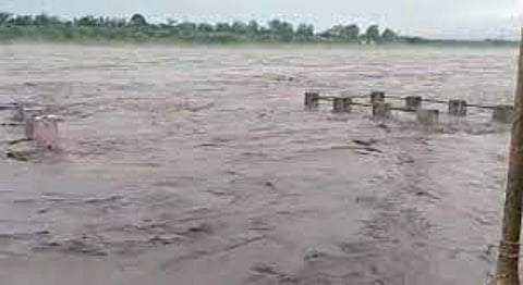 Flash floods: Bodies of two soldiers fished out in J-K's Poonch