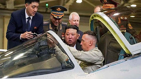 North Korean leader Kim Jong Un observes advanced Russian fighter jet