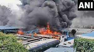 22 parked buses catch fire in Bengaluru