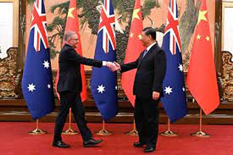 Australian and Chinese leaders meet in Beijing to mend ties amid trade tensions