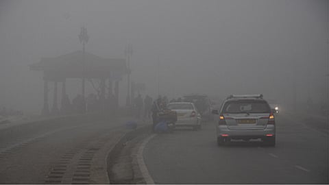 Kashmir Shivers: Freezing Temperatures and Dense Fog Grip the Valley
