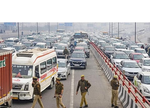 Massive traffic snarls in Delhi