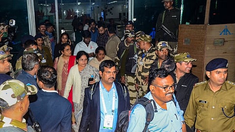 JMM-led coalition MLAs return to Ranchi from Hyderabad, 'confident' of winning trust vote