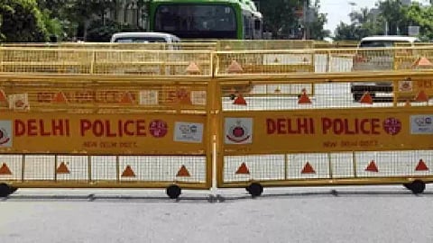 DDelhi: Four held for stealing French Ambassador's mobile in Chandani Chowk market