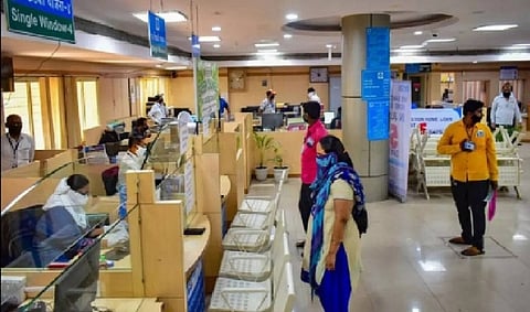 Bank employees to receive 17% wage hike; 5-day work week awaits govt nod
