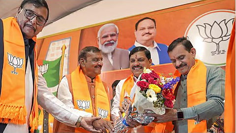Former Congress leaders of MP join BJP