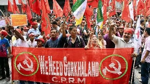 Learn history of Bengal politics: CPI(M) attacks TMC over 'party flags alongside those of BJP' claim