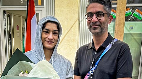 Olympics gold medalist Abhinav Bindra meets wrestler Vinesh Phogat, in Paris.
