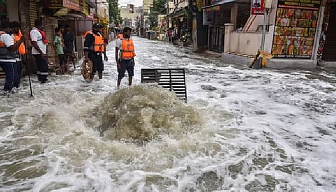 Heavy rains lash Hyderabad, man 'washed away'