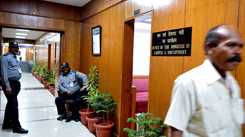 Centre cuts public grievances redressal time to 21 days