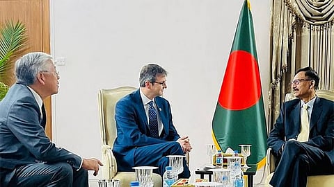 US delegation meet Foreign Adviser Md Touhid Hossain.