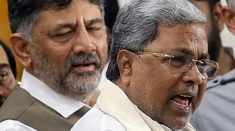 Karnataka Chief Minsiter Siddaramaiah with his Deputy DK Shivakumar