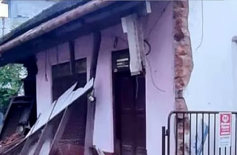 Patient dies as ambulance rams into house in Kerala