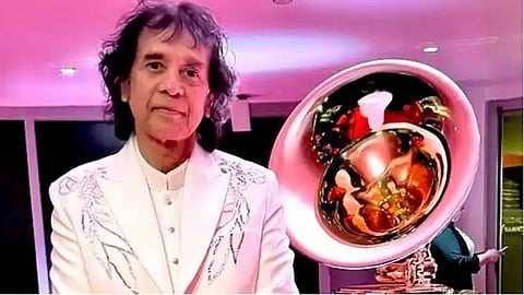 Tabla maestro Zakir Hussain
