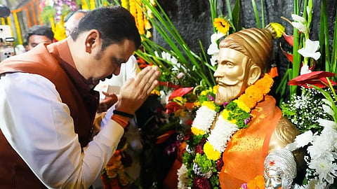 Maharashtra Chief Minister Devendra Fadnavis paid tribute to Chhatrapati Shivaji Maharaj on his birth anniversary on Wednesday at Shivneri Fort in Pune.