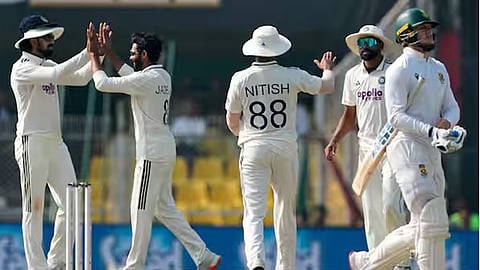 South Africa extend lead to 395