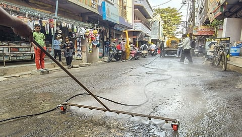 Indore water contamination: Mayor says informed of 10 deaths