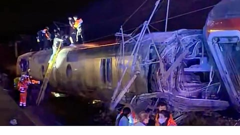 High-speed trains collide after one derails in southern Spain, killing at least 39