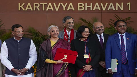 FM Sitharaman meets President for a customary pre-Budget presentation meeting