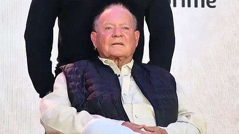 Screenwriter Salim Khan on ventilator support and stable, say doctors