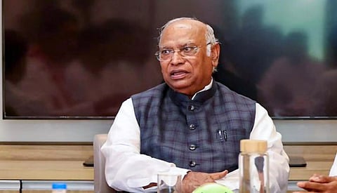 Cong high command seeks wider consultations as Kerala CM decision remains elusive