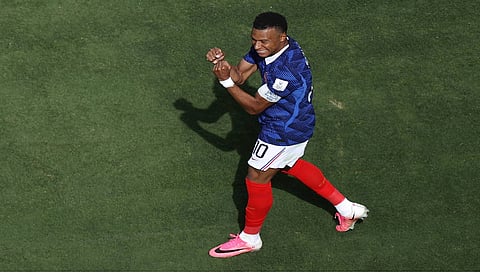 Kylian Mbappe sparks France with two goals in 3-1 win over Senegal at World Cup