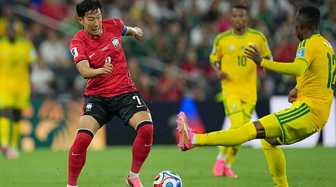 South Africa reaches World Cup knockout round for 1st time with 1-0 win over South Korea