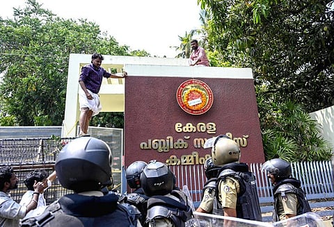 Youth Cong workers storm Kerala PSC office over alleged exam irregularities