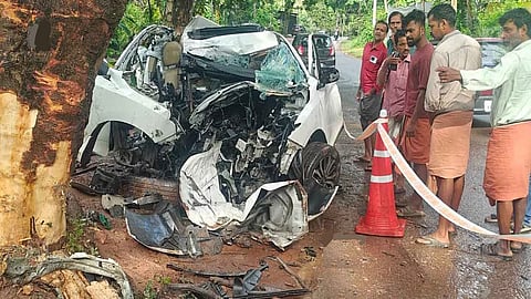 Four killed in car accident in Kerala