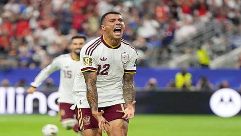Spain shuts down France and Kylian Mbappe, advances to World Cup final with 2-0 victory