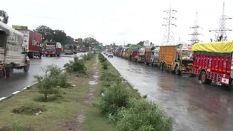 Jammu-Srinagar national highway closed; torrential rains lash Jammu