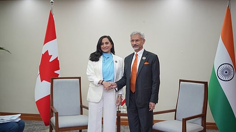 Jaishankar discusses cooperation, common goals with Canada FM in Philippines