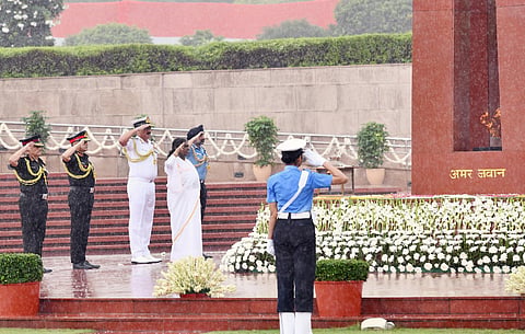 Kargil Vijay Diwas: President Murmu remembers valiant warriors who sacrificed lives for motherland