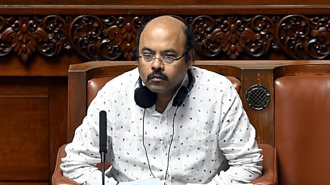Yathindra backs father Siddaramaiah's decision to quit electoral politics by 2028