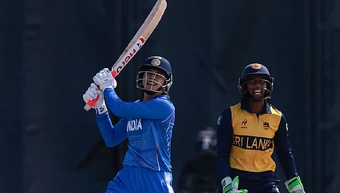 Opener Smriti Mandhana scored a sensational 79 to power defending champions India to 216 for 3 against Sri Lanka in women's cricket gold medal match at Asian Games here on Tuesday.