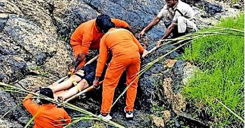 Keralam: Tourist rescued after falling 800 feet at Vagamon pool