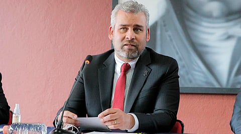 Gobernador a la expectativa de si habrá más renuncias en su gabinete por el proceso electoral