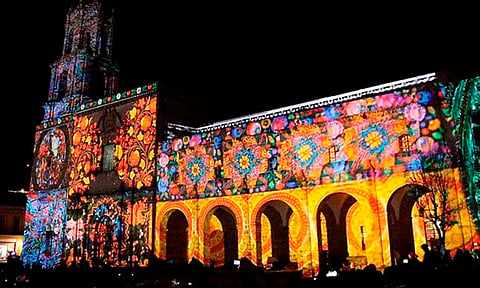 El videomapping se proyecta todos los sábados en punto de las 21:30 horas en la Plaza Valladolid