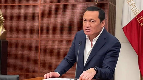 Habrá muchas mas renuncias al PRI, advierte Osorio Chong
